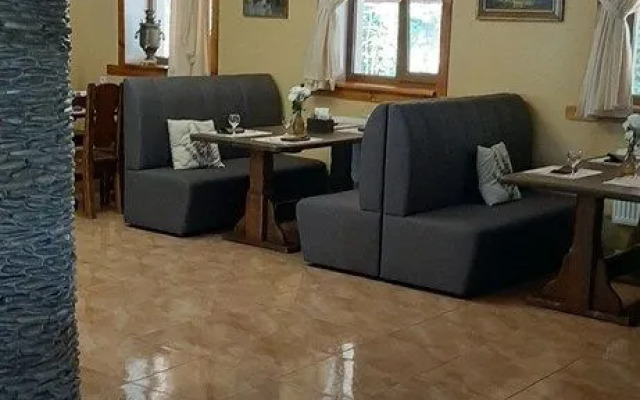 Stara Vezha Hotel