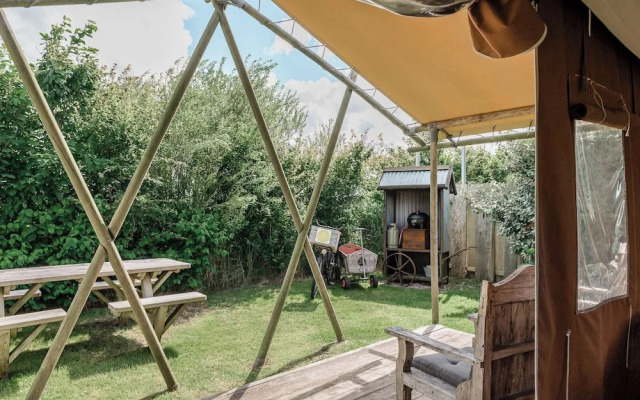 Lodge Tent in Callantsoog by Dunes