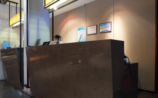 H Life Hotel