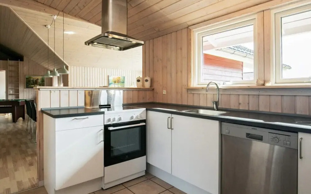 8 Person Holiday Home in Brovst