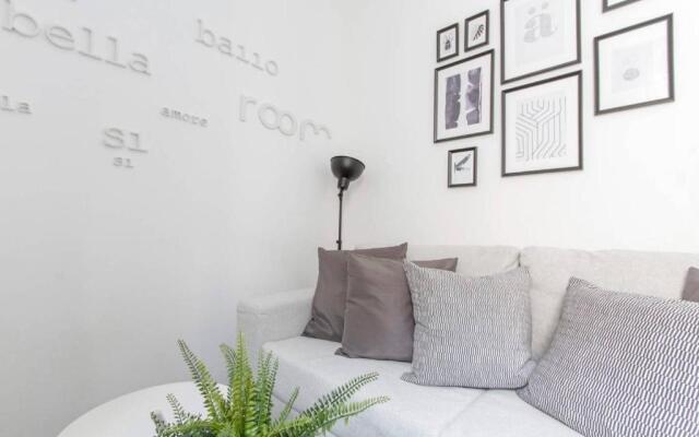 Compact and charming studio Porta Venezia