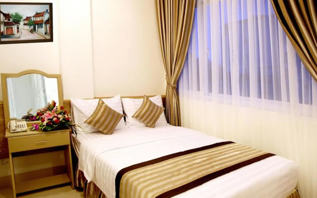 Sunny Hotel Ho Chi Minh