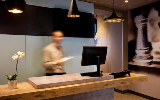 Mercure Paris Butte Montmartre Basilique