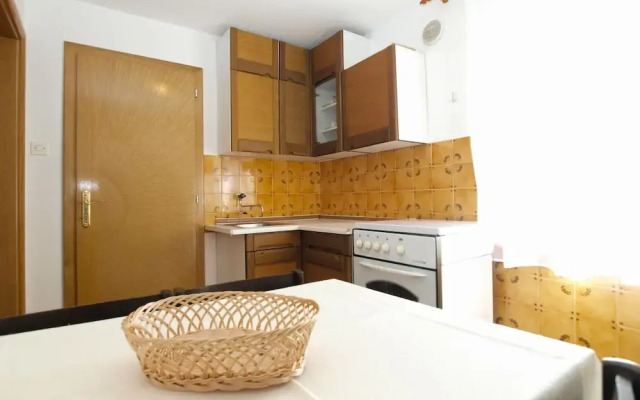 Apartment 1638