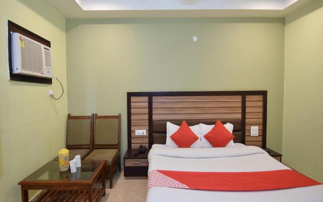 OYO 4690 Hotel Kanta International