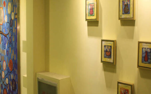 Xinyang Times Inn