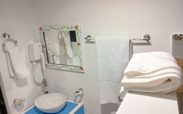 Tuubul Kiin Bed & Breakfast