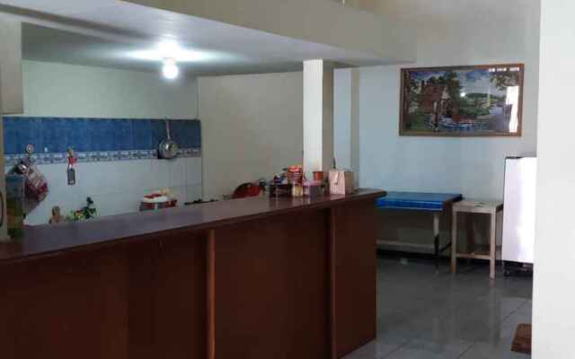 OYO 90328 Penginapan A3
