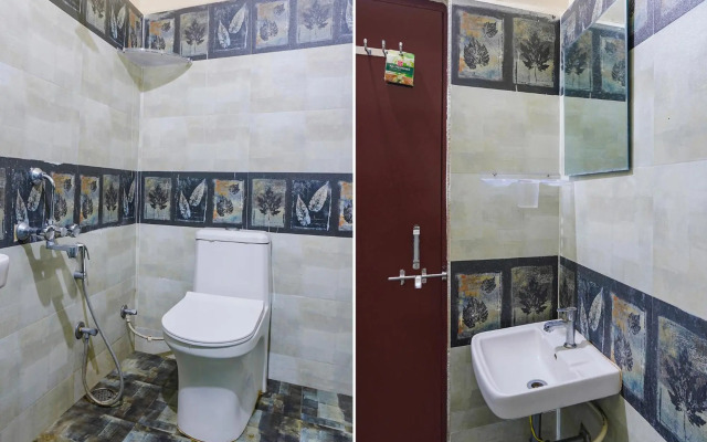 Collection O 92493 D Grand Residency