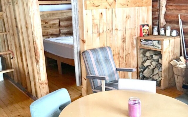 Chalet With 2 Bedrooms in Ferme-neuve, With Wonderful Lake View - 300 m From the Slopes