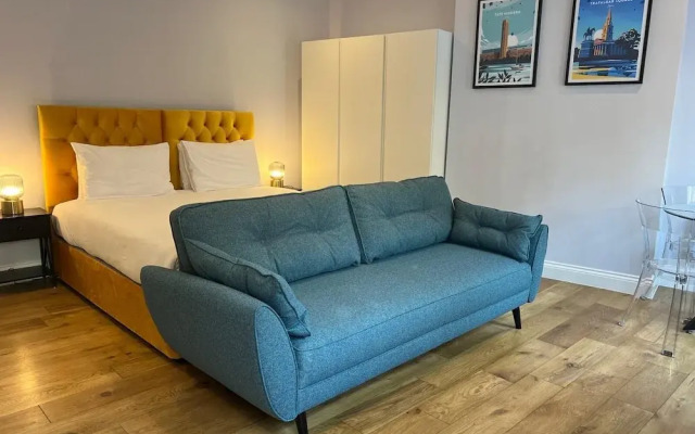 Leicester Square 3rd Floor Studio