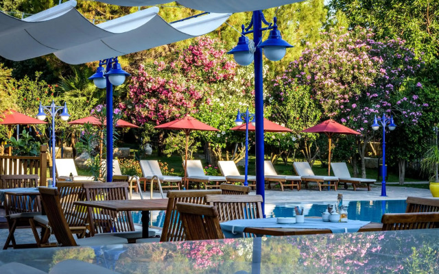 Marphe Hotel Suite & Villas