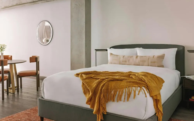 Sonder by Marriott Bonvoy Lambert Apartments Old Montreal