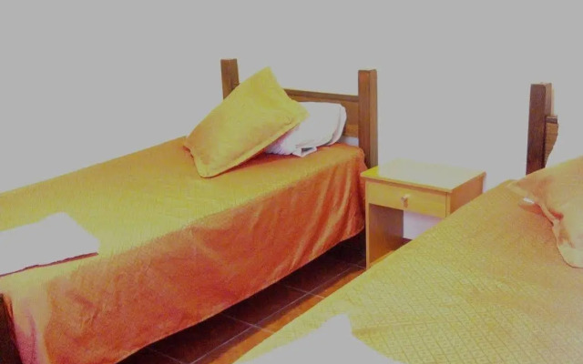 Hostal America