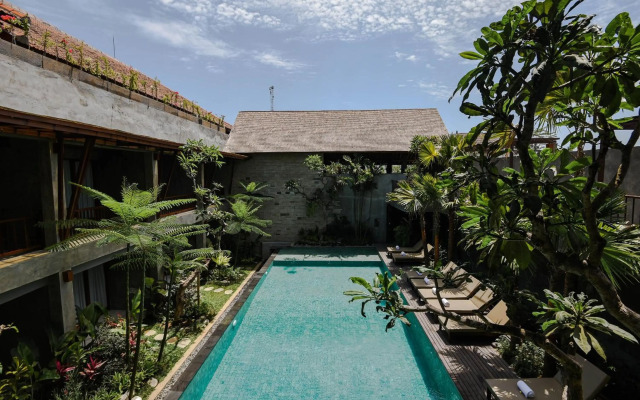 Purana Suite Ubud