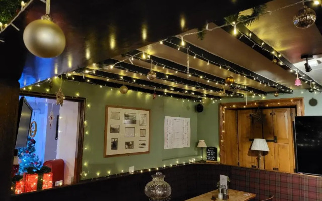 The Manifold Inn