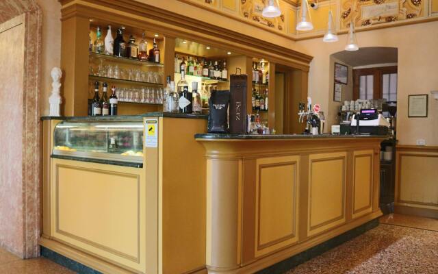 Albergo Gardesana