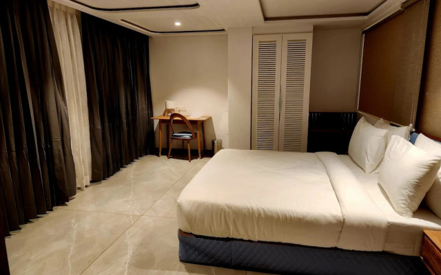 Regenta Waterfront Resort Dapoli