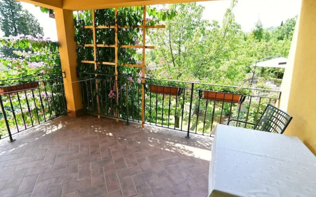 Scenic Retreat Rooms and Family Apartment