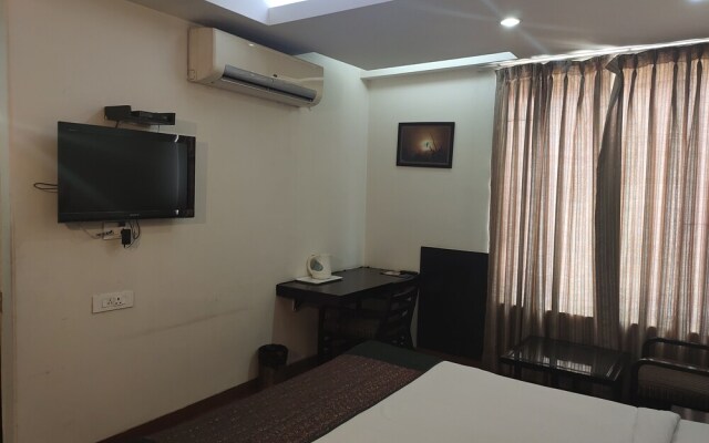 Hotel Anand Retreat