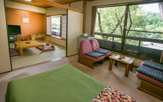 Kurokawa Onsen Wafu Ryokan Misato – Guest Rooms – Minamioguni