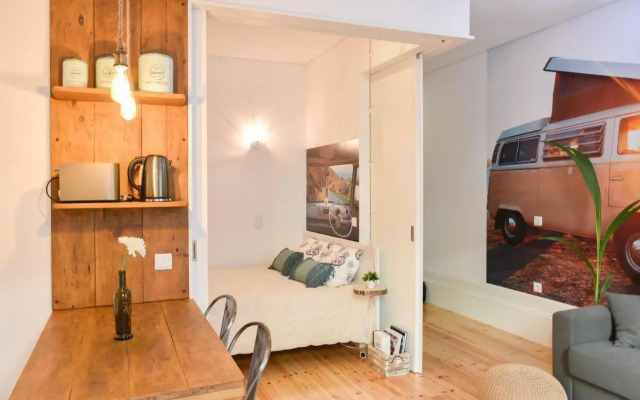 Peaceful & Cozy Studio w/ Balcony