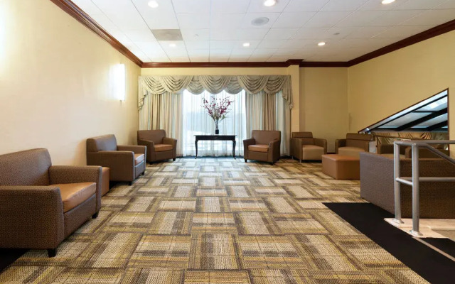 Wyndham Garden Totowa