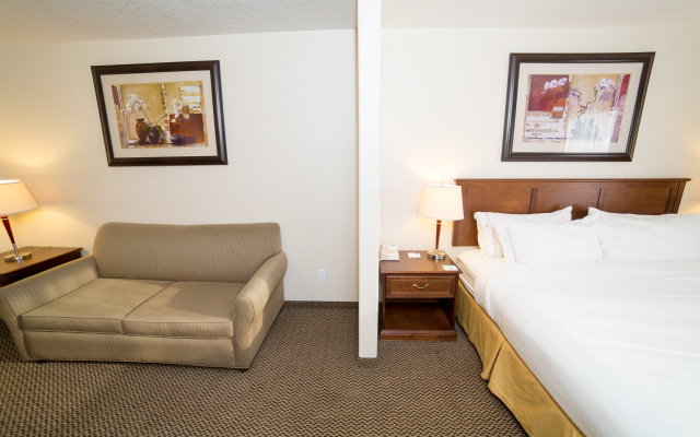 Holiday Inn Express Hotel & Suites Drayton Valley by IHG
