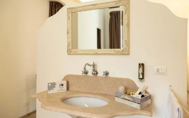 Hotel Baia Dei Faraglioni