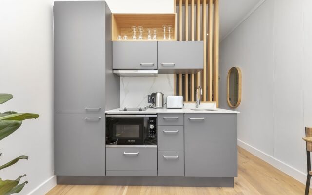 Studio With City Views