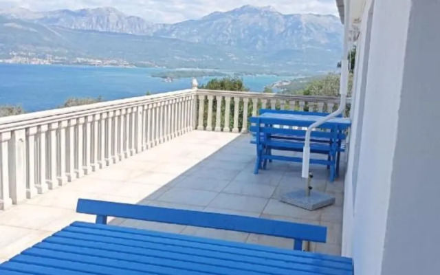 Tivat Relax With Stunning Sea & Mountain Views