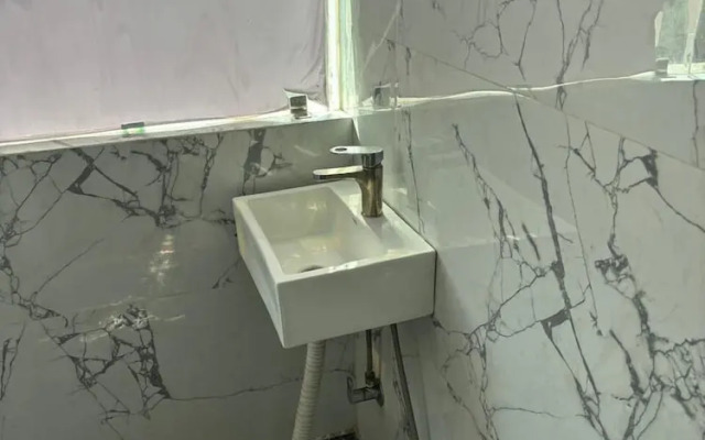 Hotel Akash Continental By OYO Rooms