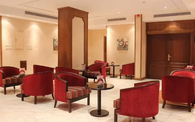 Royal Hotel Suites