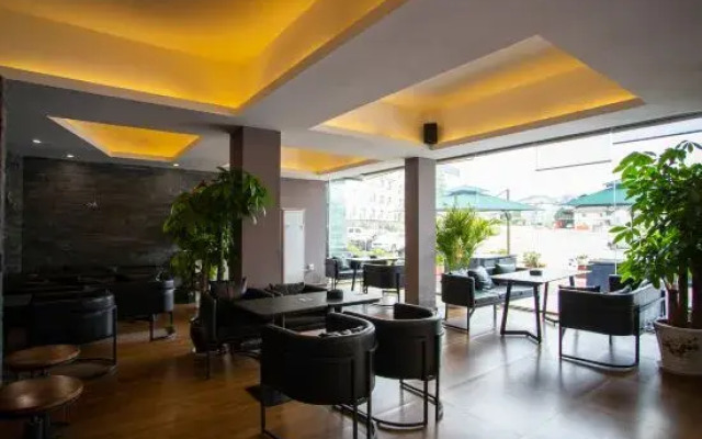 Qi Yuan Hotel