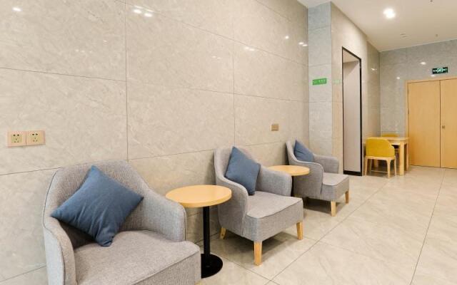 Vatica Hotel Hefei Yaohai Longgang Subway Station