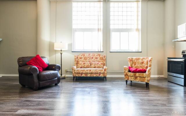 Downtown Denver Loft Style Bright 2BR Apt