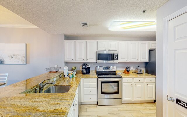 Palacio Condominiums