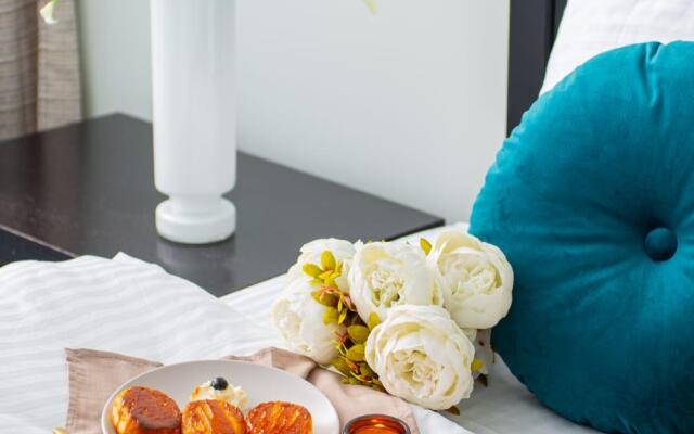 Апартаменты Рум Тур на улице Эрвье 38