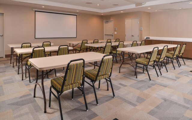 Hampton Inn & Suites St. Paul Oakdale/Woodbury