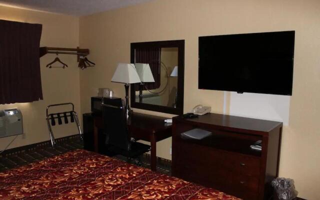 Asteria Inn & Suites
