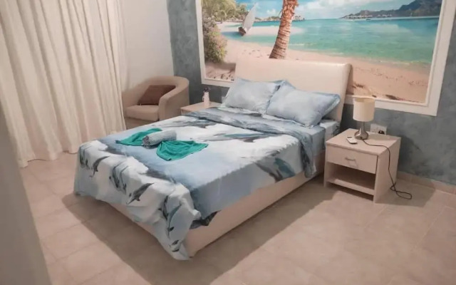 Remarkable 1-bed House