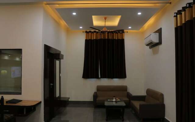 Hotel Clarks Inn Express Bharatpur