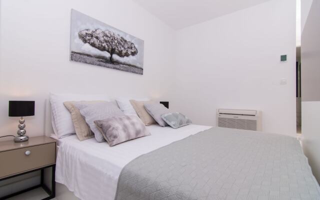 Villa 23