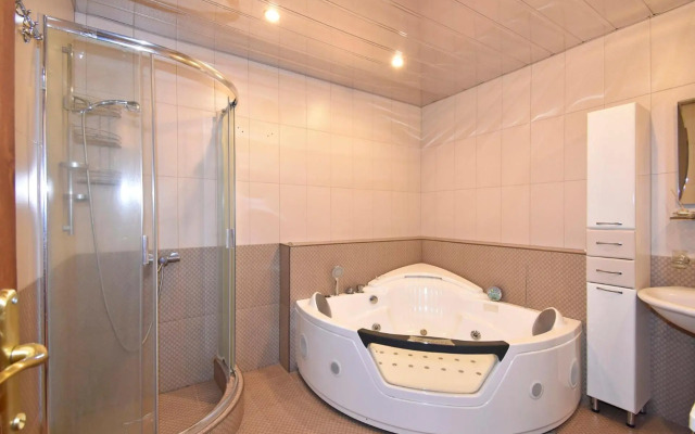 Northern Avenue, 2 bedrooms Luxury, Unique apartment HH656