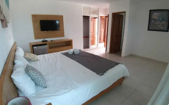 Capital O Hotel Arena Beach Club