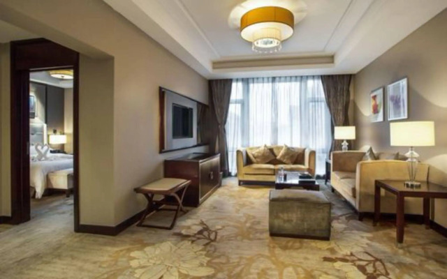 Tanglong International Hotel
