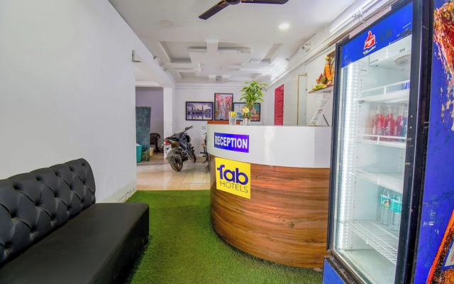 Fabhotel Keshava executive - Nr Mahadji Shinde chhatri