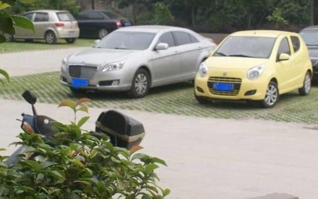 Hujing Hotel