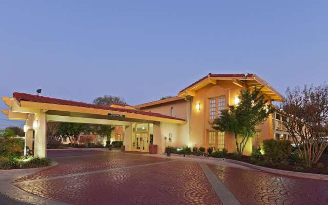 La Quinta Inn by Wyndham Austin Oltorf