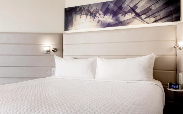 Crowne Plaza Atlanta - Midtown, by IHG